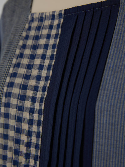 天然素材の持つ素朴な魅力を引き出す、洗練されたパッチワークデザイン　コットンリネン ワンピース　250306-1