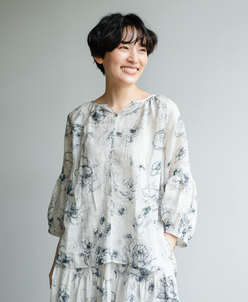 Limited-time offer: 10% off! Elegant and cool blouse for adults. Linen blouse, baller pattern blouse 230606-3