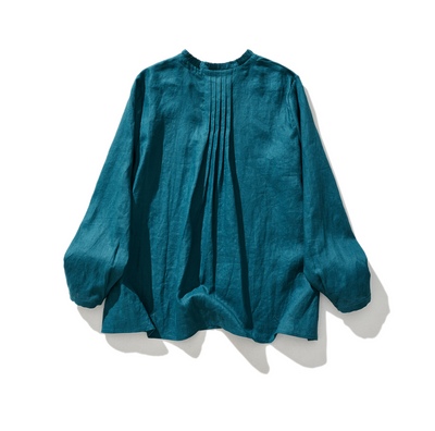 A casually sweet and beautiful blouse made from 100% linen. Linen shirt blouse in peacock blue. 210804-5