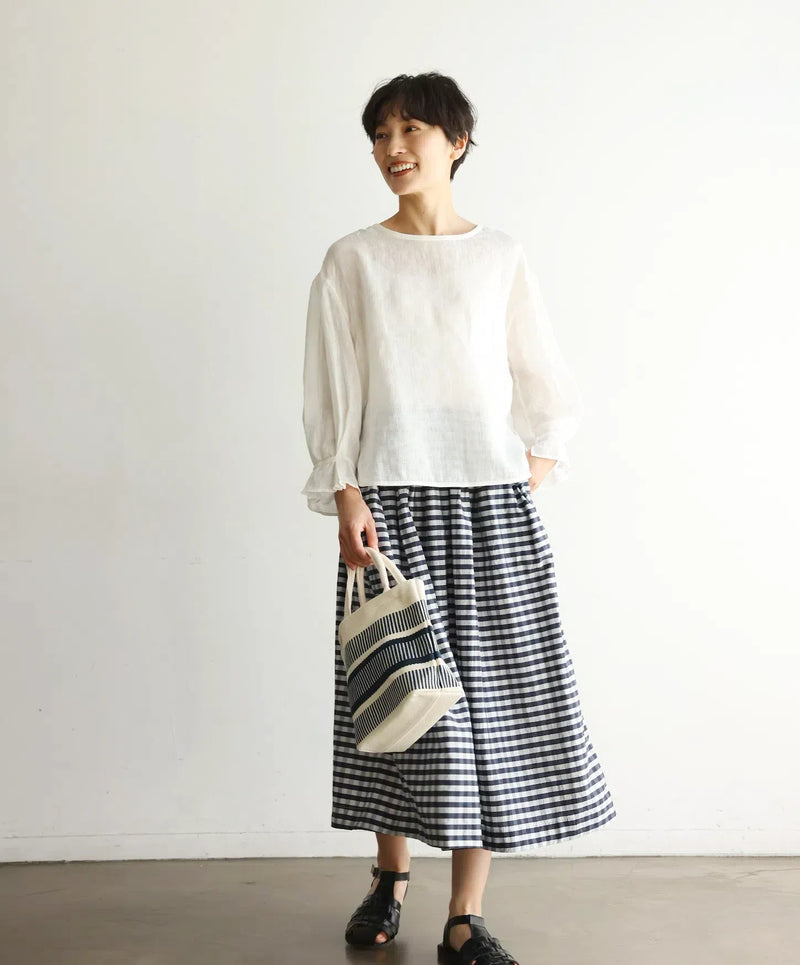 大人のフェミニンな魅力を引き出す、こだわりのプルオーバー　麻100％　ホワイト240916-1