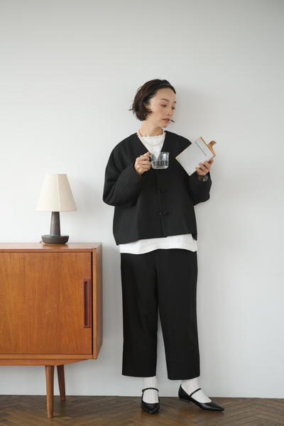 適合正式場合和日常場合的多功能夾克。