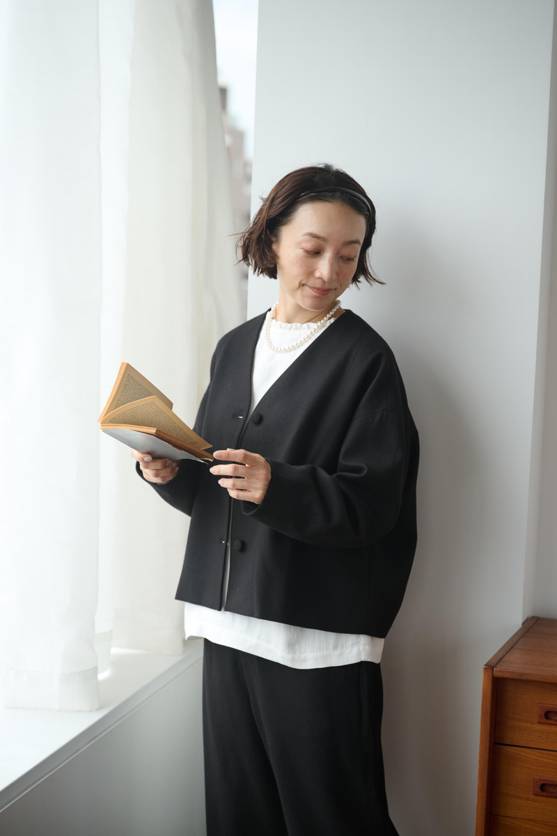 適合正式場合和日常場合的多功能夾克。