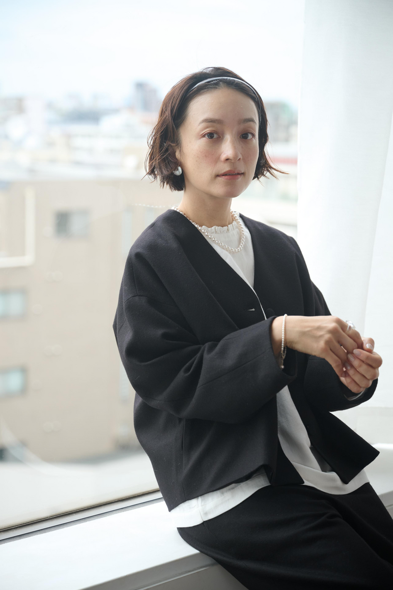 適合正式場合和日常場合的多功能夾克。