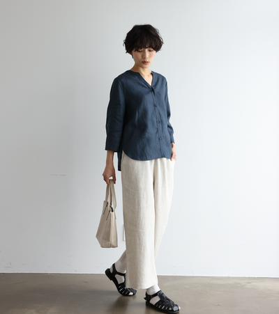 大人のゆとりある着心地 ナチュラル風合いのワイドパンツ 　生成色  250402-1