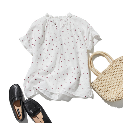 真夏にも涼しく着れる麻のブラウス　プリントブラウス　250606