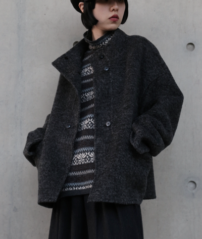熟練の技が光る、総手縫いウールハイネックコート　ウールコート　251131-1