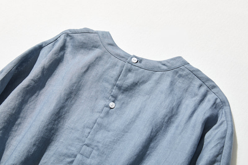 A simple yet stylish 100% linen long-sleeved blouse (230516-1) 