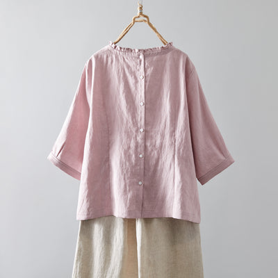 Eye-catching, cute linen blouse with a ruffled collar. Can be worn front or back. 2-way blouse. Product code: 230609