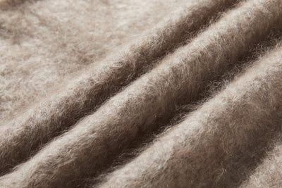 高品質毛茸茸的材質增添了時尚的成人氣息。 