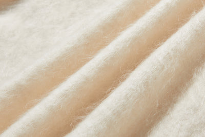 高品質毛茸茸的材質增添了時尚的成人氣息。 