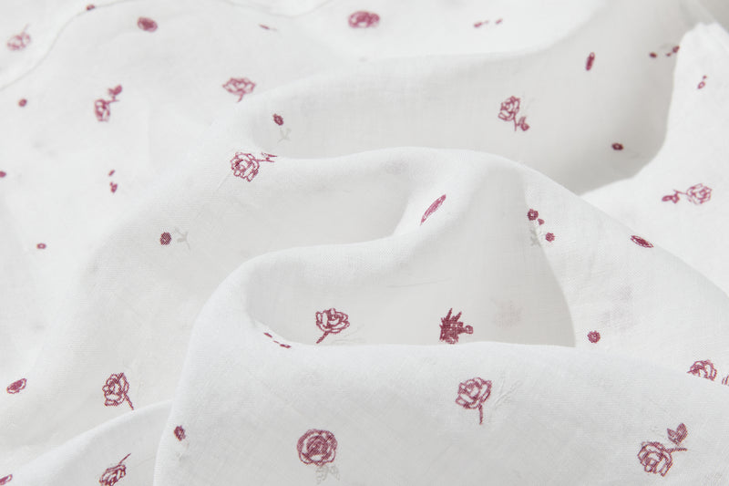 真夏にも涼しく着れる麻のブラウス　プリントブラウス　250606