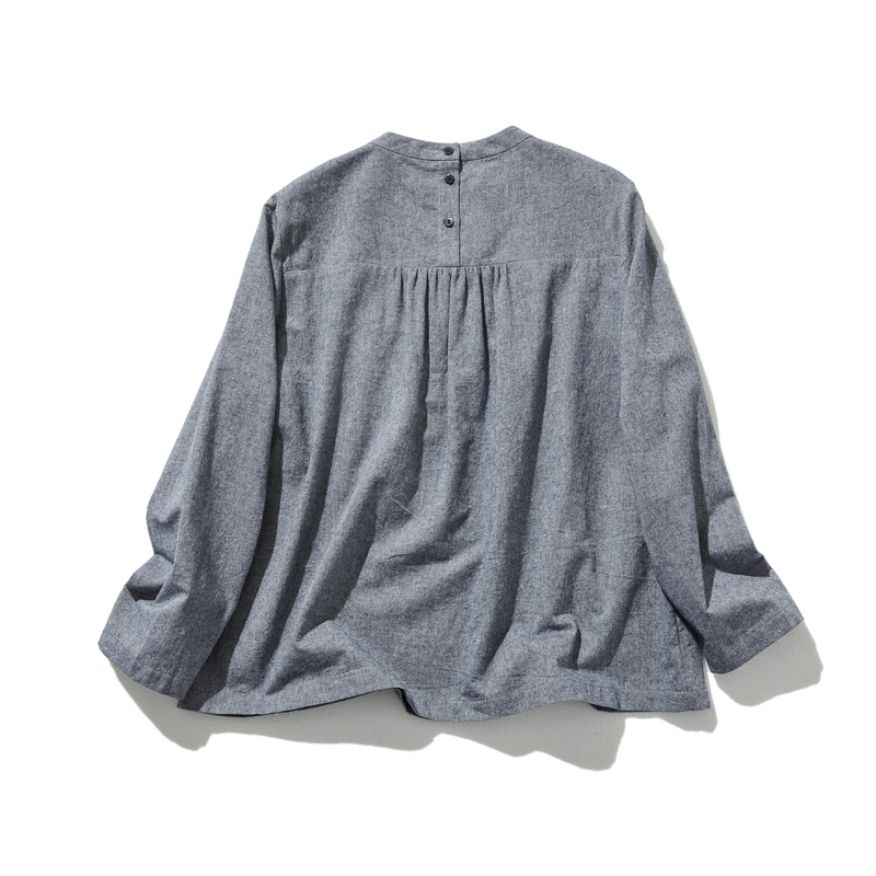 可單獨穿著或疊穿。 