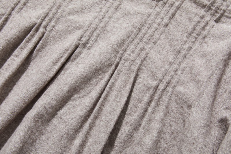 可單獨穿著或疊穿。 