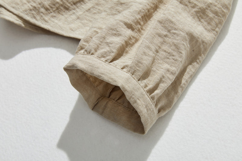 可愛成熟的圓領襯衫，褶皺，長袖，亞麻混紡襯衫 241007