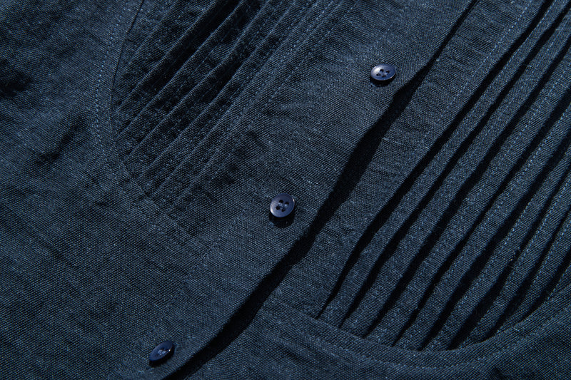 可愛成熟的圓領襯衫，褶皺，長袖，亞麻混紡襯衫 241007