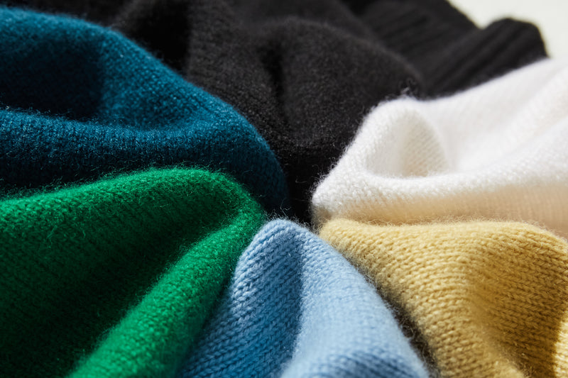 毎日だって着たくなる メリノウールを100％使用セーター　プルオーバー　　231102