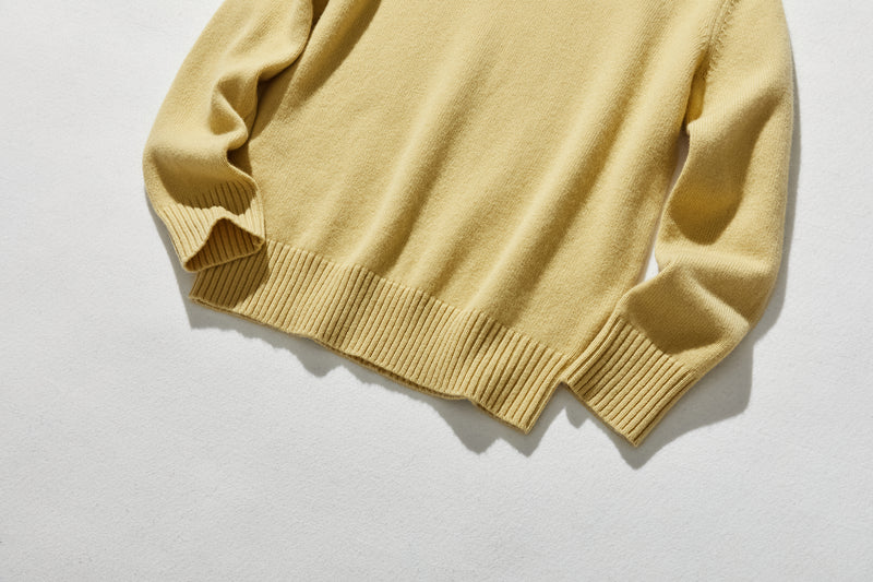 毎日だって着たくなる メリノウールを100％使用セーター　プルオーバー　　231102