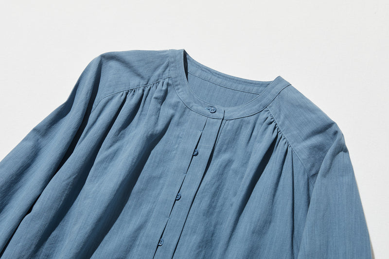 ふんわりした女性らしいシルエットが魅力。秋冬の抜け感ロングワンピース　コットンリネン ワンピース　250912-1