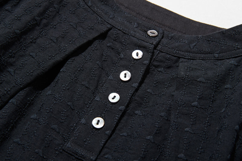 ふんわり優美な刺繍が魅力のコットンプルオーバー 7分袖　コットン100％　 250806-2