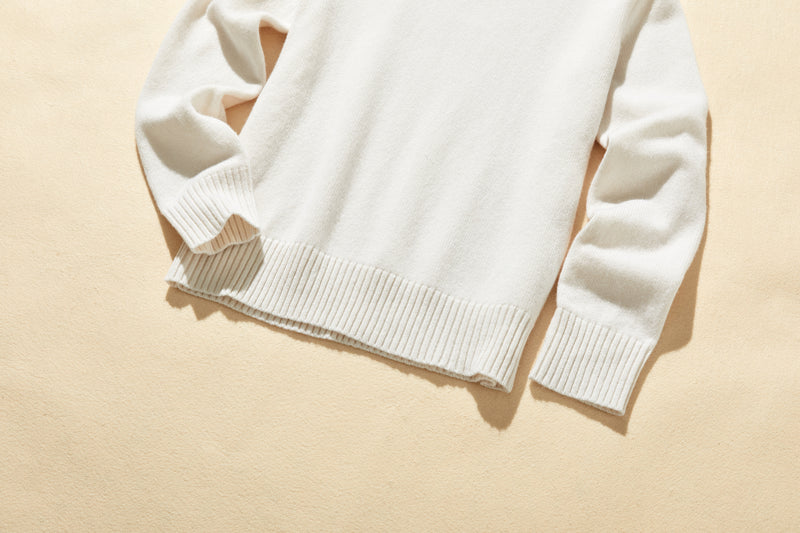 毎日だって着たくなる メリノウールを100％使用セーター　プルオーバー　　231102