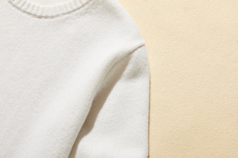 毎日だって着たくなる メリノウールを100％使用セーター　プルオーバー　　231102