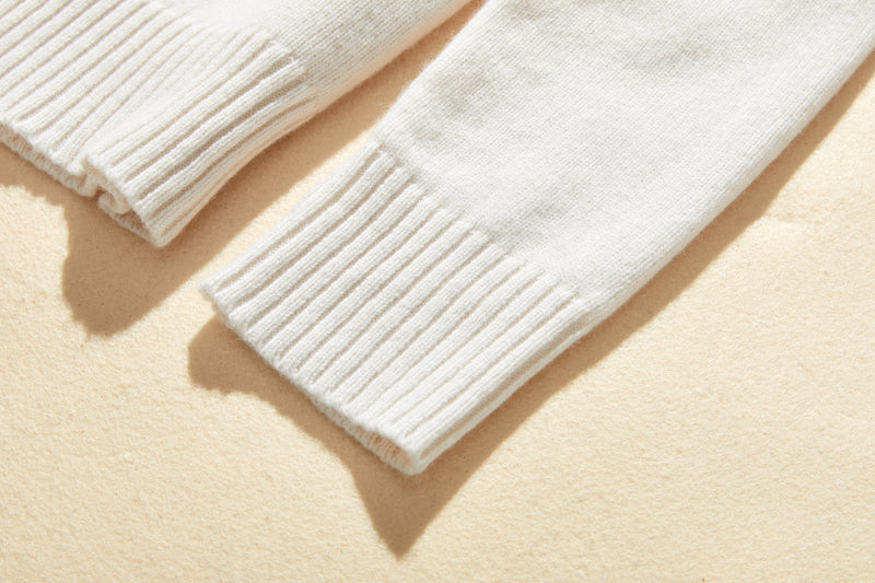 毎日だって着たくなる メリノウールを100％使用セーター　プルオーバー　　231102