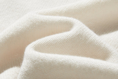 毎日だって着たくなる メリノウールを100％使用セーター　プルオーバー　　231102