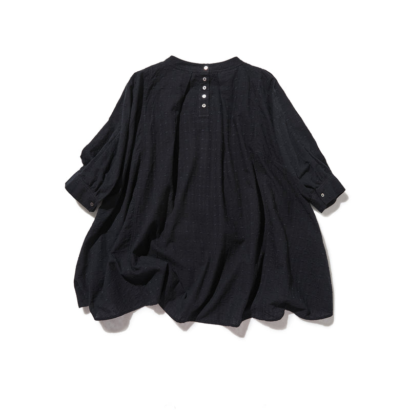 ふんわり優美な刺繍が魅力のコットンプルオーバー 7分袖　コットン100％　 250806-2