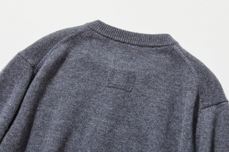 A soft and warm Shetland wool cardigan. Wool cardigan 251104