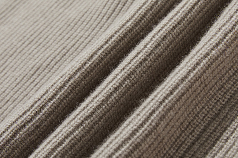 Enjoy warmth and style at home or outside with this 100% knit vest (251103-1)