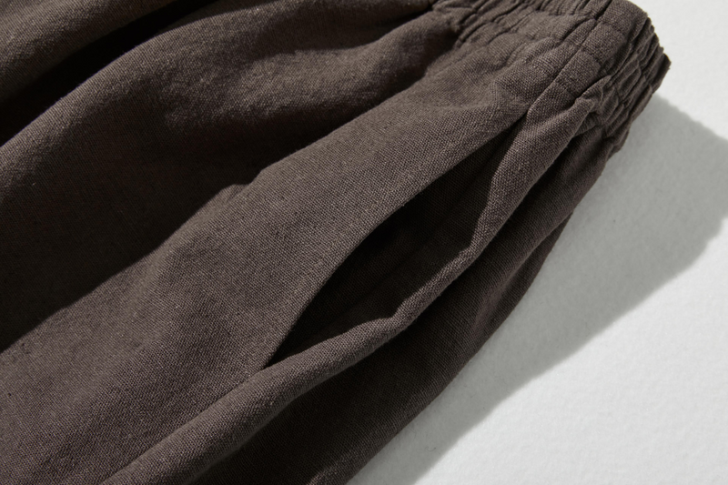 Cotton linen pants with a natural texture and pockets (250202)