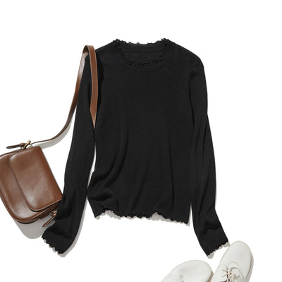 すっきり女性らしいシルエット。肌に寄り添う、軽くて暖かなハイゲージニット 251102