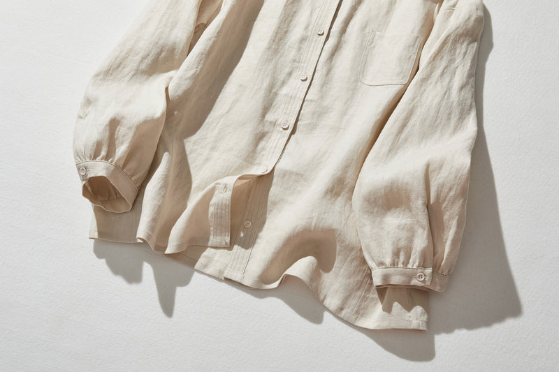 他にないデザイン♪バンドカラリネンシャツ　リネン100％　長袖　　230923