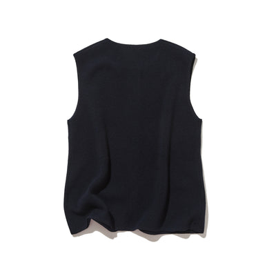 快適さとスタイルを両立　上質なウール100%のニットベスト　ウール100％　　251101