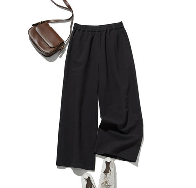 大人のゆとりある着心地 ナチュラル風合いのワイドパンツ 　250402