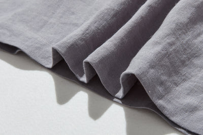 上品なアクセントが映える、フレンチリネンのAラインワンピース　リネンワンピース 250916