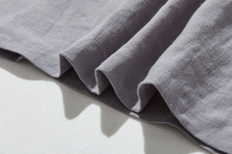 上品なアクセントが映える、フレンチリネンのAラインワンピース　リネンワンピース 250916