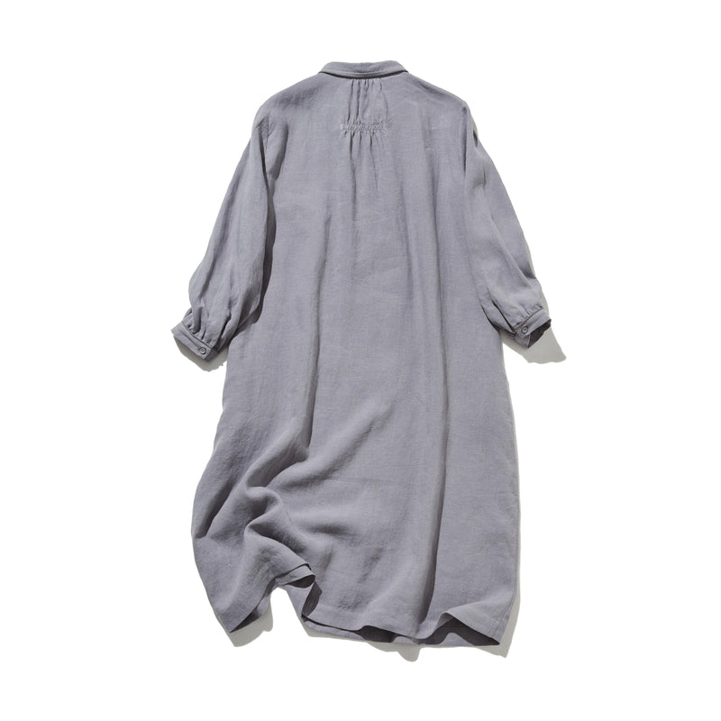 上品なアクセントが映える、フレンチリネンのAラインワンピース　リネンワンピース 250916