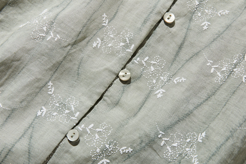 「きちんと感」と「リラックス感」の絶妙なバランス 7分袖ブラウス　麻100％　　250604