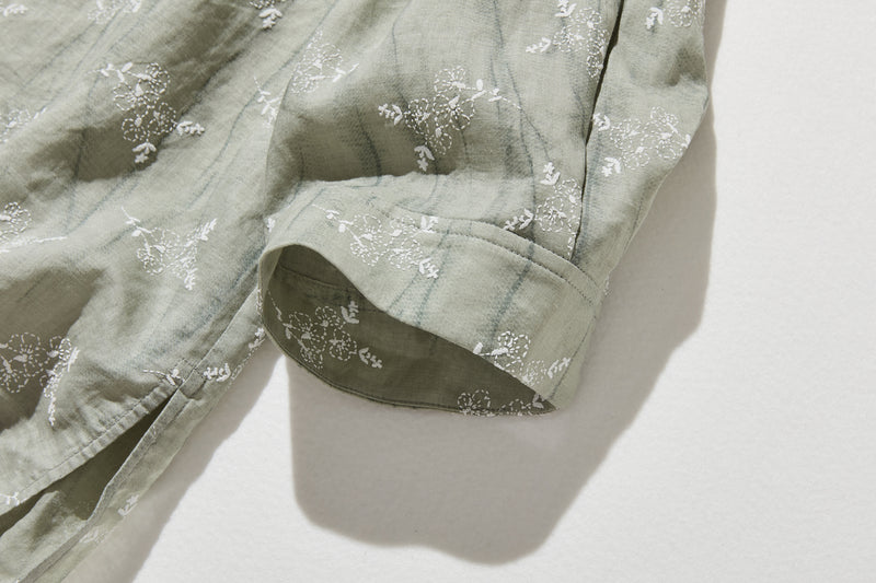 「きちんと感」と「リラックス感」の絶妙なバランス 7分袖ブラウス　麻100％　　250604