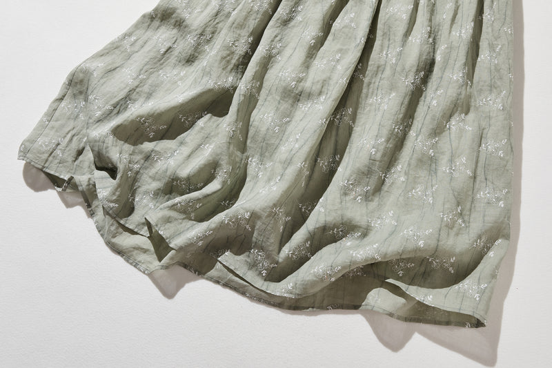 ナチュラルな大人可愛いを叶える 麻100% フラワーフレアスカート　ギャザースカート 　250706