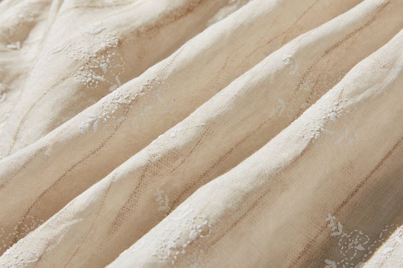 「きちんと感」と「リラックス感」の絶妙なバランス 7分袖ブラウス　麻100％　　250604