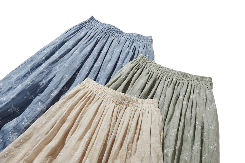 ナチュラルな大人可愛いを叶える 麻100% フラワーフレアスカート　ギャザースカート 　250706