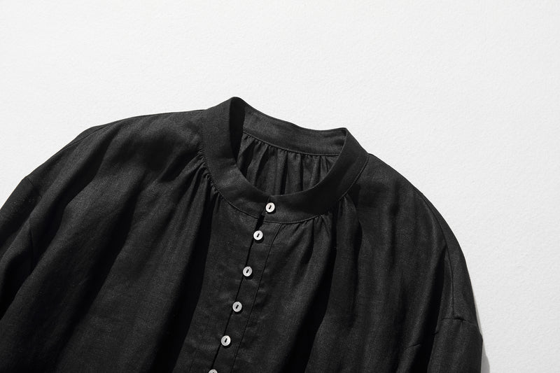 ナチュラルな風合いのリネン チュニック ベルキーリネン使用　　240311