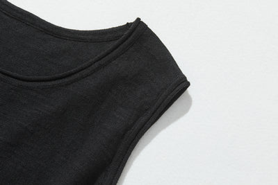 毎日、心地よく着られる実力派タンクトップ　コットンリネントップス    240702