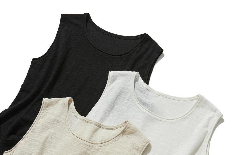 毎日、心地よく着られる実力派タンクトップ　コットンリネントップス    240702