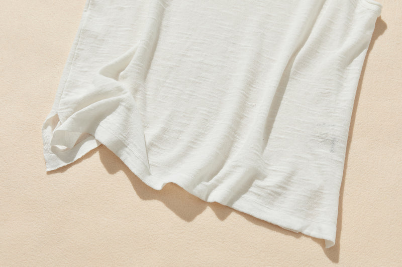 毎日、心地よく着られる実力派タンクトップ　コットンリネントップス    240702