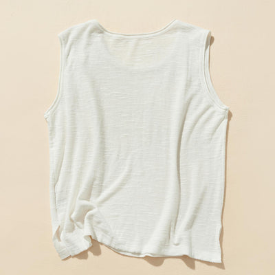 毎日、心地よく着られる実力派タンクトップ　コットンリネントップス    240702