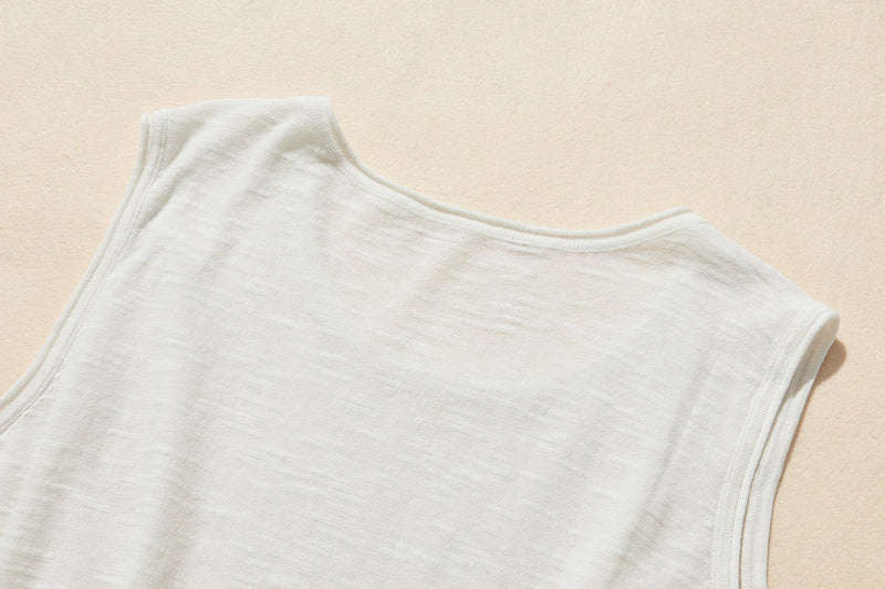 毎日、心地よく着られる実力派タンクトップ　コットンリネントップス    240702