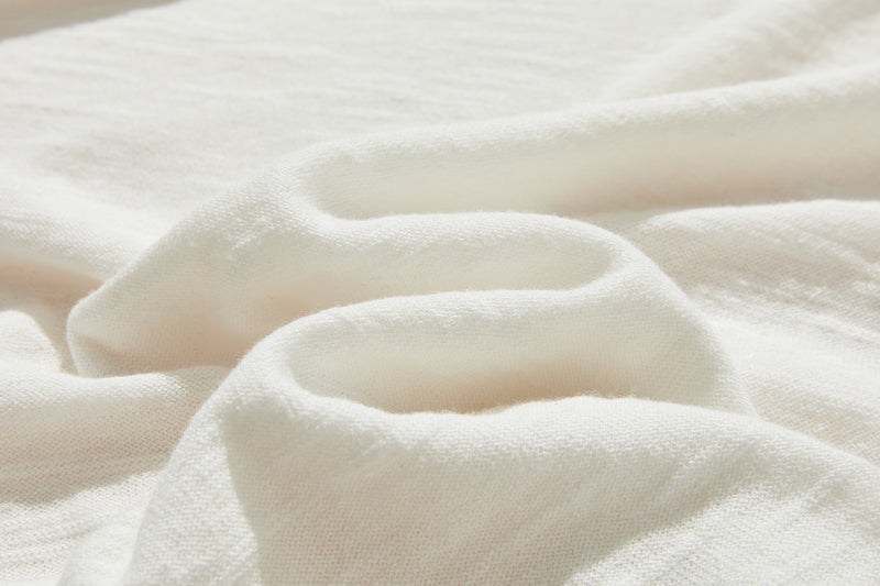 毎日、心地よく着られる実力派タンクトップ　コットンリネントップス    240702